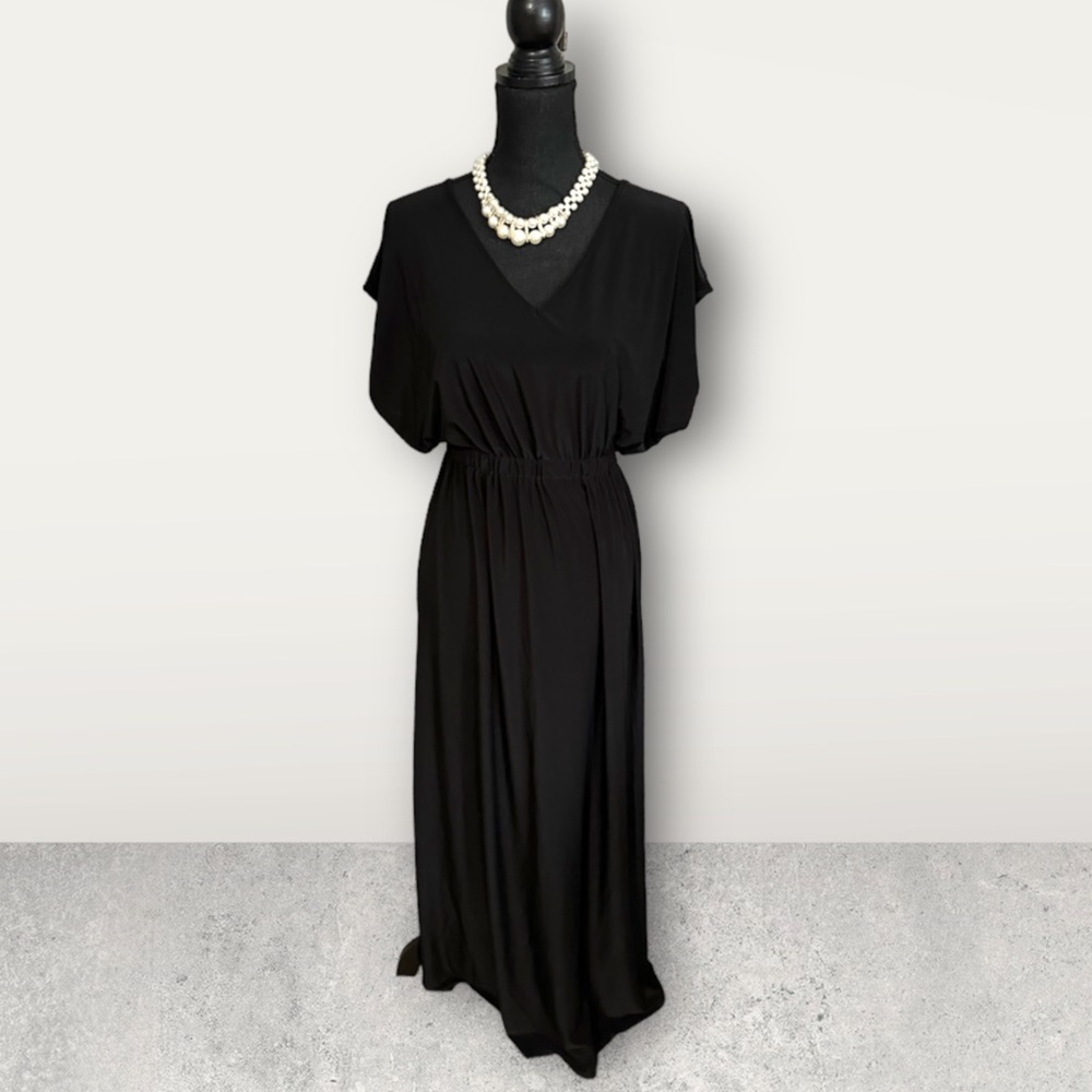 NEW•M-XL•CREME DE LA CREME ESSENTIALLY CLASSIC BLACK MAXI DRESS